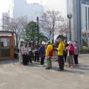研修を受けるガイドボランティアさんたち