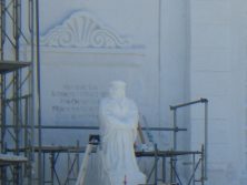 201821　西7　大雪像　人物