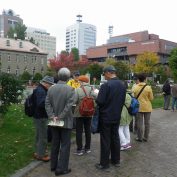 10月26日のパークガイドの様子1