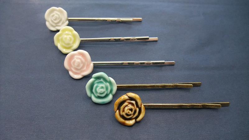ミニバラのヘアピン